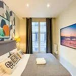Urbanflat 61 - 3 Bedrooms Center Of