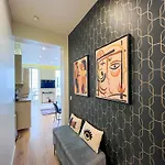 Urbanflat 61 - 3 Bedrooms Center Of
