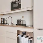 Urbanflat 61 - 3 Bedrooms Center Of Paris