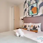 Urbanflat 61 - 3 Bedrooms Center Of *