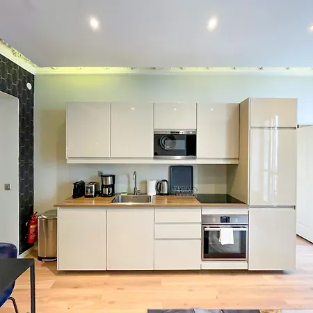 Appartement Urbanflat 61 - 3 Bedrooms Center Of *