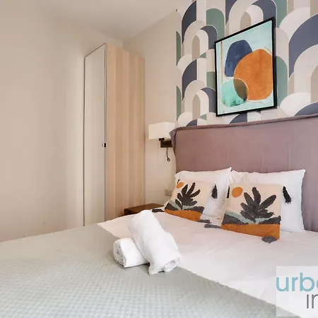 Urbanflat 61 - 3 Bedrooms Center Of *