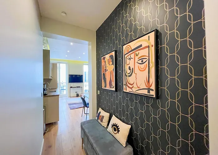 Urbanflat 61 - 3 Bedrooms Center Of